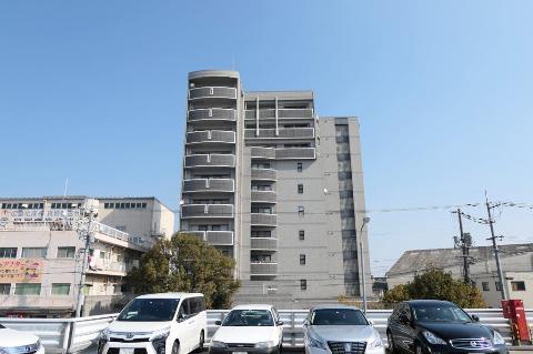 建物外観　外観写真（昼）