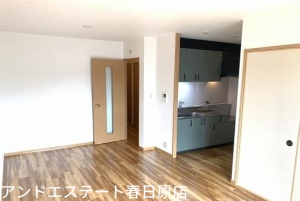 居室・リビング　最上階の３ＬＤＫマンション