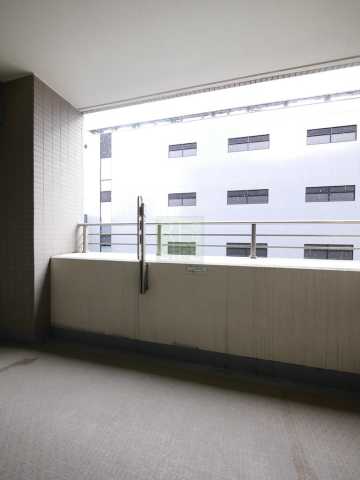 バルコニー　アーデン神保町