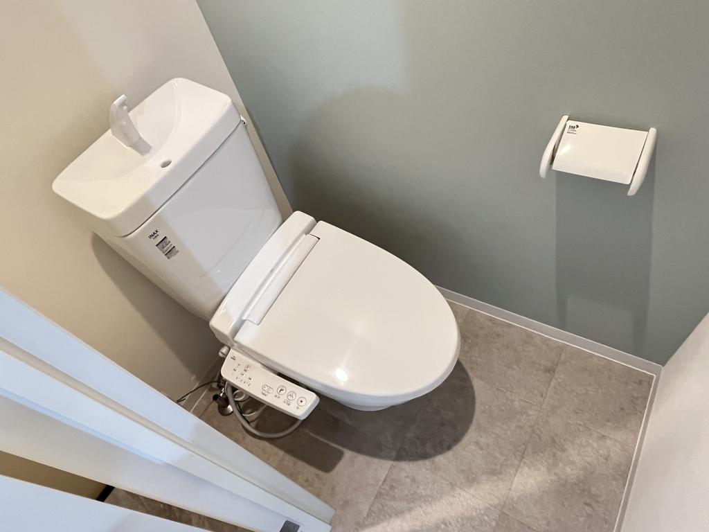 トイレ　※同タイプ・同モデル