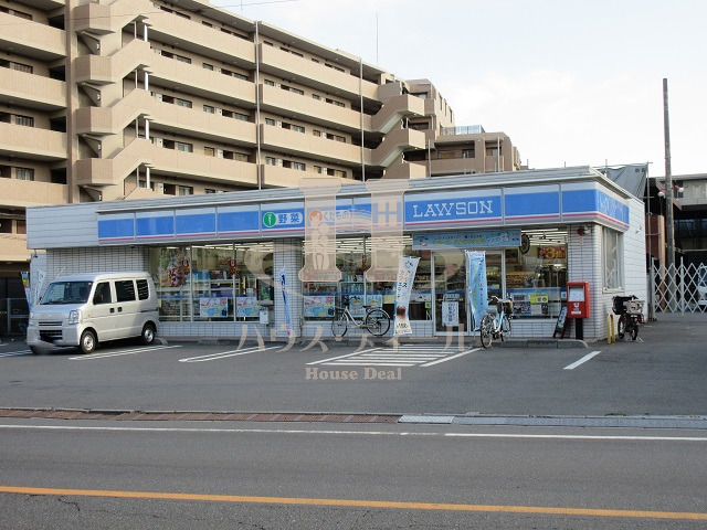 コンビニ　ローソン 川口元郷一丁目店（コンビニ）まで897m