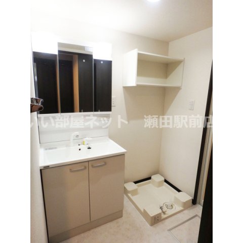 洗面設備　同仕様写真