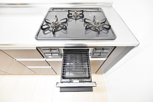 その他設備　★システムキッチン／３口コンロ★