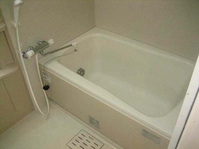 バス・シャワールーム　浴室