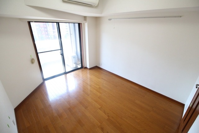 居室・リビング　★家具が置きやすい間取りです★