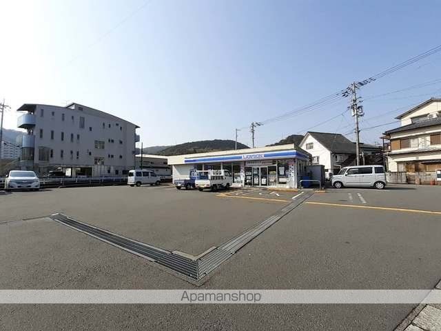 コンビニ　ローソン　高知針木本町店（コンビニ）まで160m
