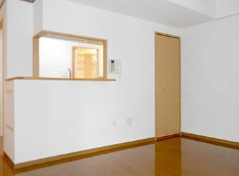 居室・リビング　☆明るい居間☆