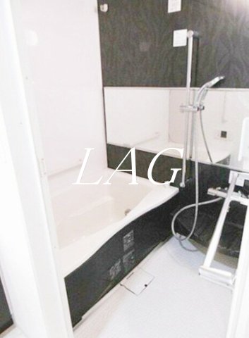 バス・シャワールーム　お風呂です。