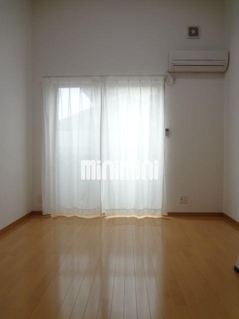 居室・リビング　フローリングのお部屋です