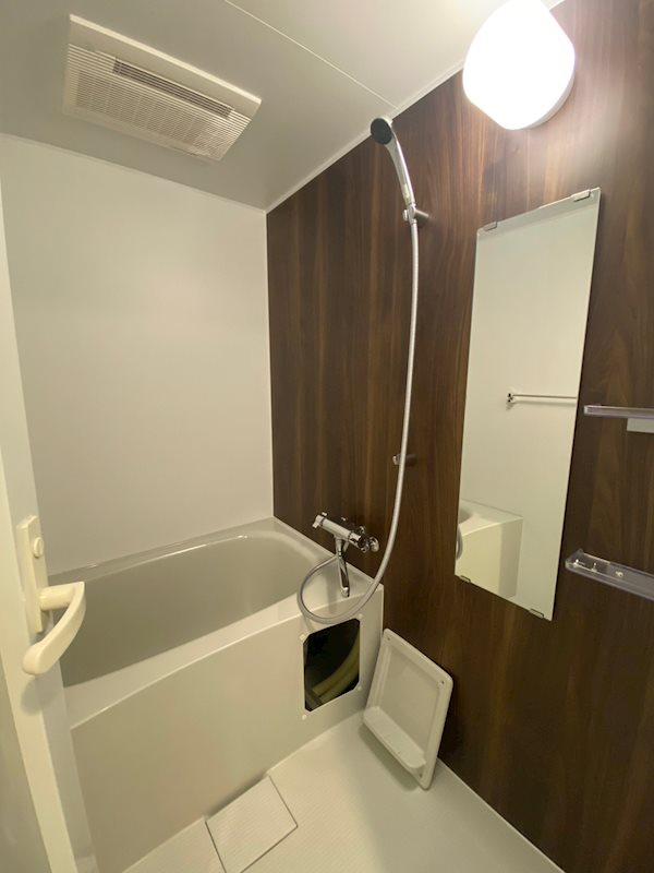 バス・シャワールーム　バス※別部屋参考写真