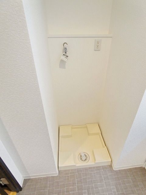 その他　♪あると何だか安心な洗濯機バン付き♪
