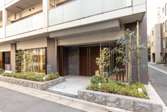 エントランス　建物の内部です