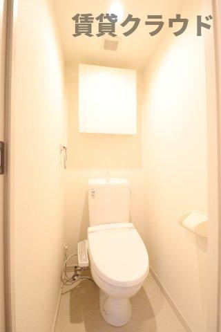 トイレ　人気の温水洗浄便座！