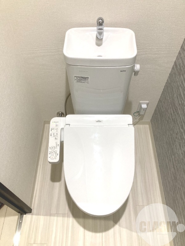トイレ　ウォシュレット＆ウォームレット