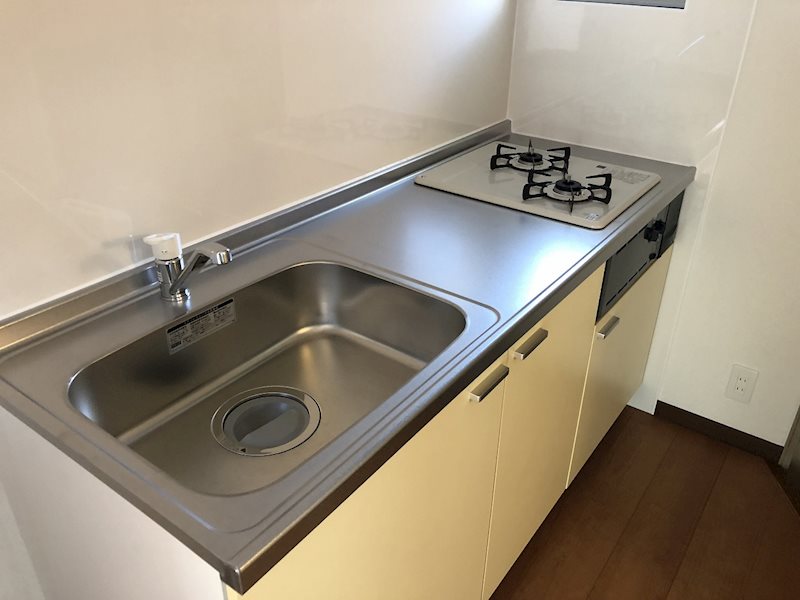 キッチン　※別部屋写真参照