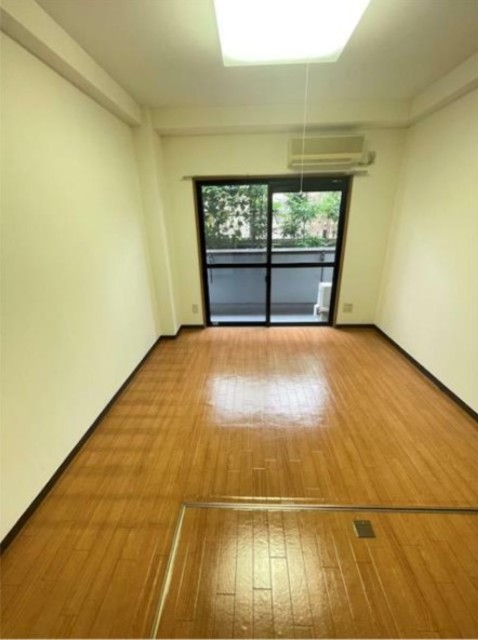 居室・リビング　別部屋同仕様