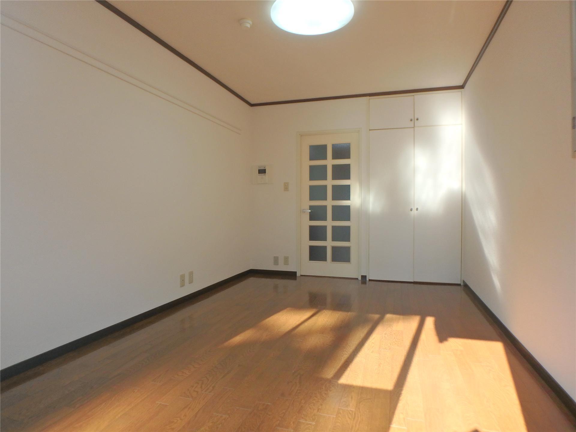 居室・リビング　洋室7.5帖のお部屋です