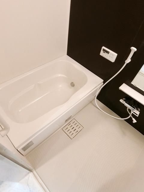 バス・シャワールーム　★お部屋探しはタウンハウジング高幡不動店まで★