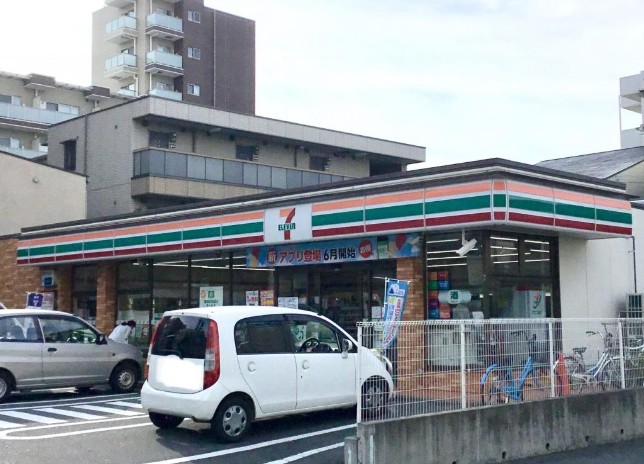 コンビニ　セブンイレブン 藤沢朝日町店（コンビニ）まで1440m