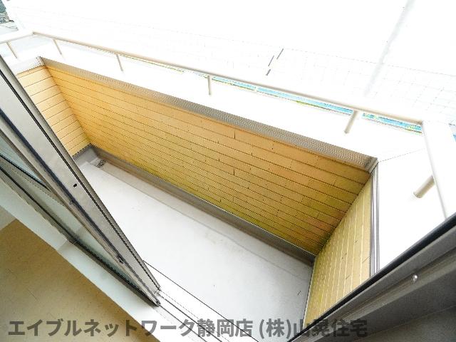 バルコニー　バルコニー付きです
