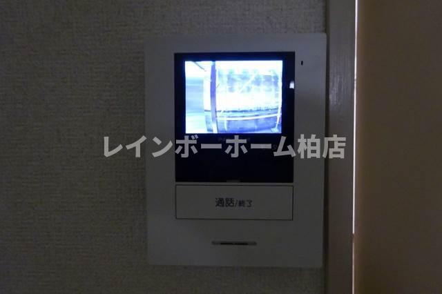 セキュリティ　モニター付きインターホンになります