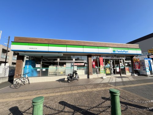 コンビニ　ファミリーマート　保谷駅北口（コンビニ）まで388m