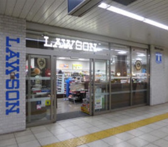 コンビニ　ローソン（コンビニ）まで140m