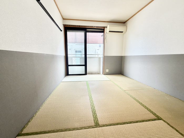 メゾン吉津の居間写真