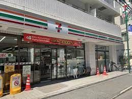 コンビニ　セブンイレブン代々木上原駅前店（コンビニ）まで340m