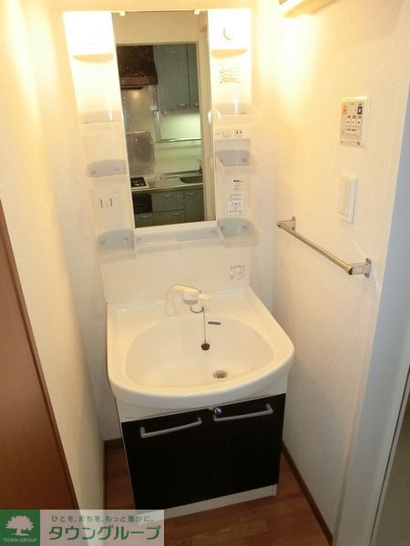 洗面設備　シャンプードレッサー