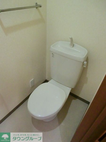 トイレ　トイレ