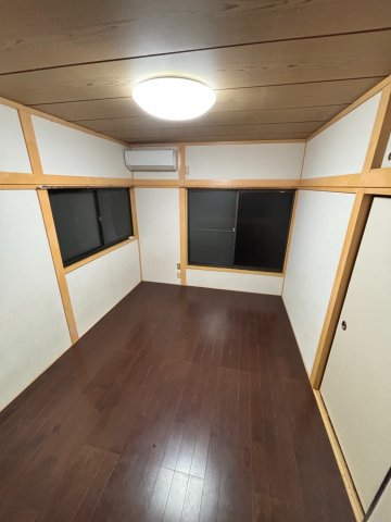 眺望　北東向き１階角部屋3面採光で陽当り風通し良好です♪