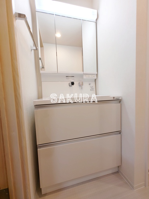 洗面設備　忙しい朝には欠かせない洗面所です♪