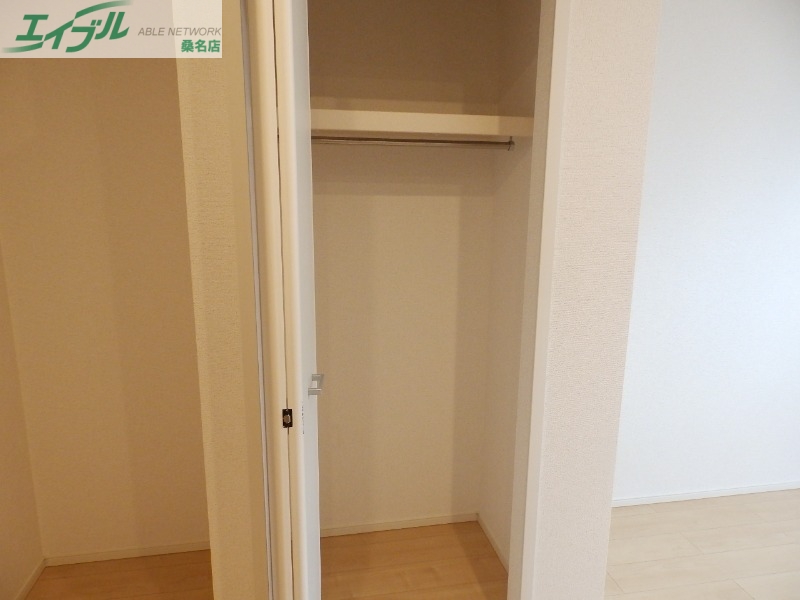 収納　同型反転タイプ参考写真