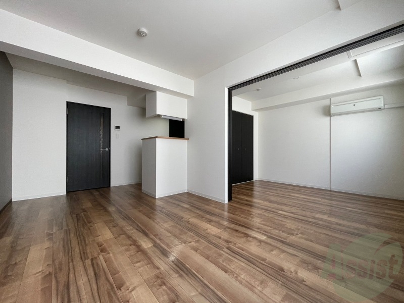 居室・リビング　明るいお部屋は気持ちよく過ごせそうですね。