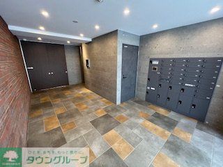 エントランス　エントランス