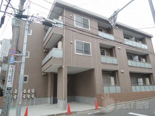 建物外観　エミアミティエ立川羽衣