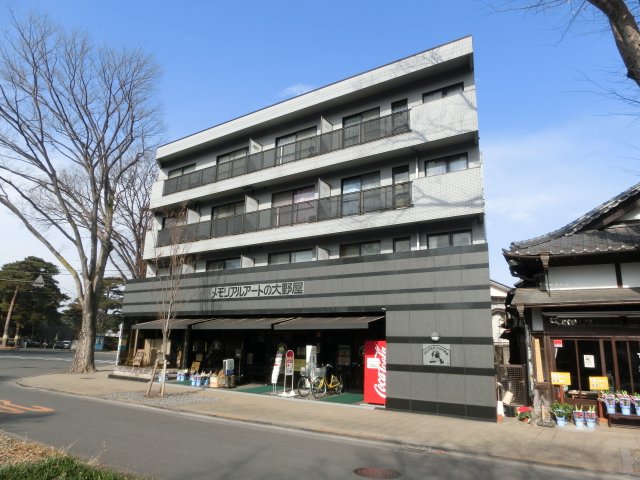 建物外観　小平駅徒歩3分、萩山駅徒歩10分アクセスです。