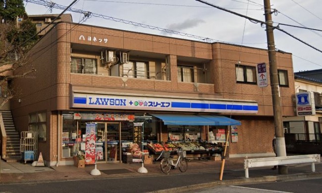 コンビニ　ローソン（コンビニ）まで491m