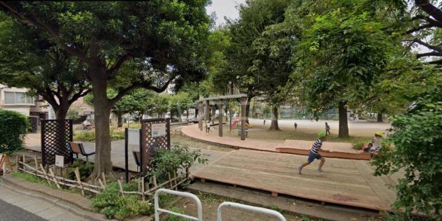 公園　新宿区立北柏木公園（公園）まで511m
