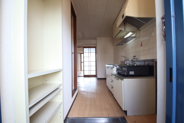 玄関　同建物内別室の参考写真です。※現況優先