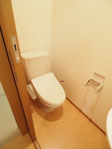 トイレ　※別部屋参考写真