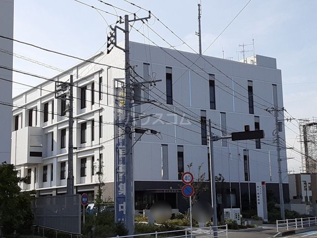 警察署・交番　神奈川県茅ヶ崎警察署（警察署・交番）まで477m