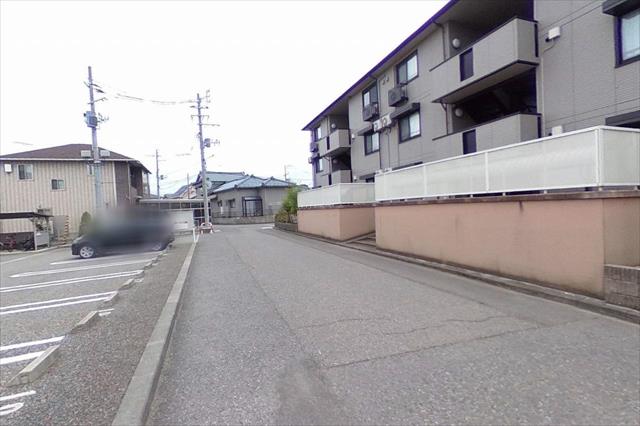 その他　前面道路（その他）まで0m