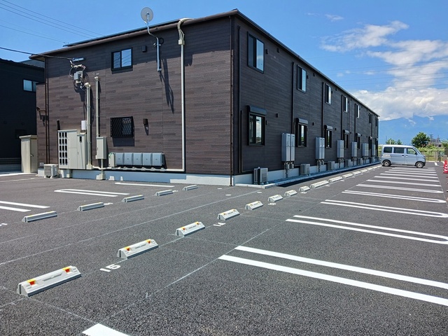 その他　バロー国玉店まで500m