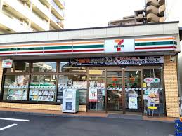 コンビニ　セブンイレブン江東亀戸7丁目東店（コンビニ）まで122m