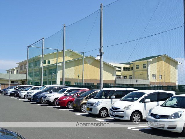 小学校　雄踏小学校（小学校）まで934m