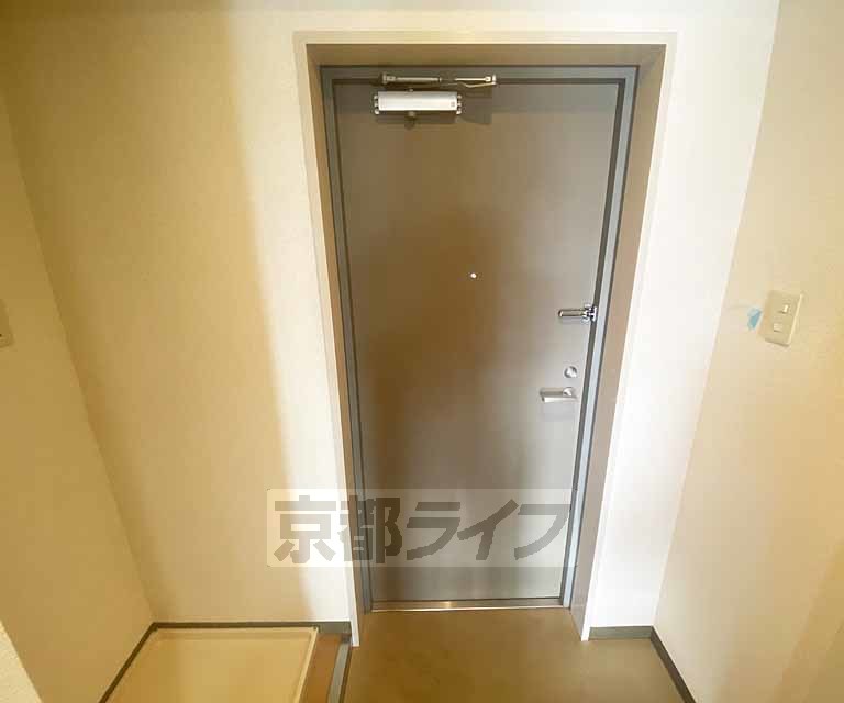 玄関　標準仕様の玄関です