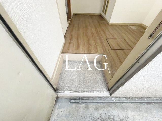 玄関　玄関です。