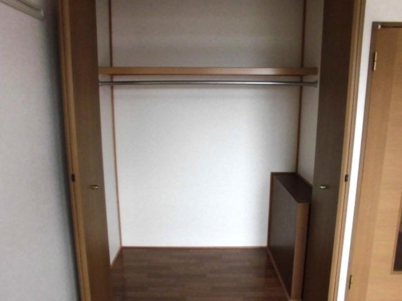 収納　図面と現状に相違がある場合には現状を優先